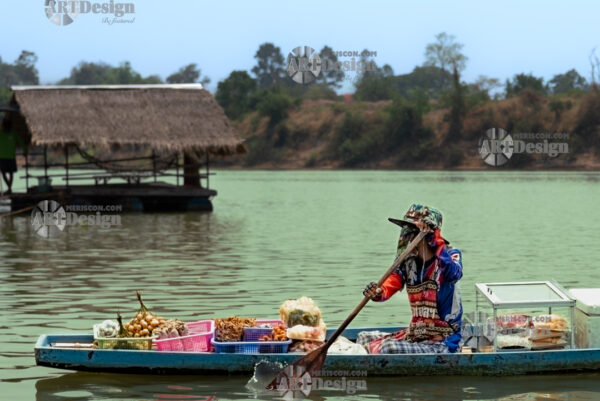 Ubon: An fruit and vegetable vendor