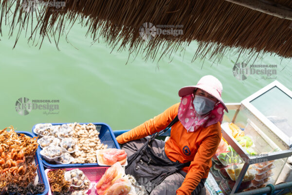 Ubon: An fruit and vegetable vendor