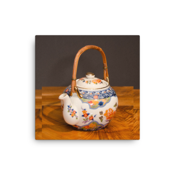 Canvas print: Japanese Teapot in Full Splendor