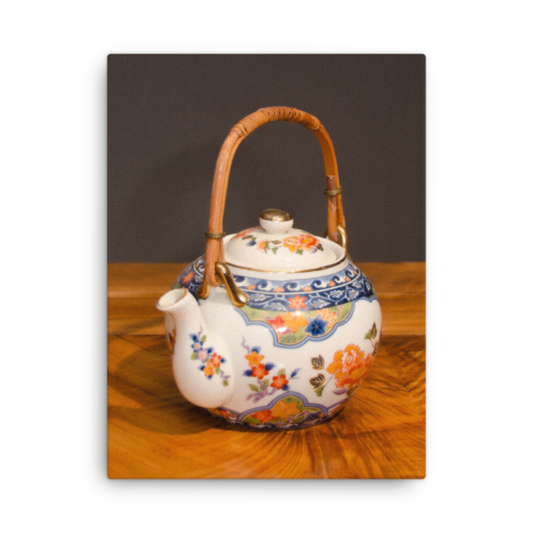 Canvas print: Japanese Teapot in Full Splendor - Image 5